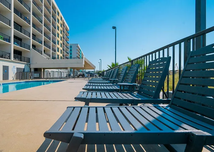 Apartment Island Winds West 2723-4